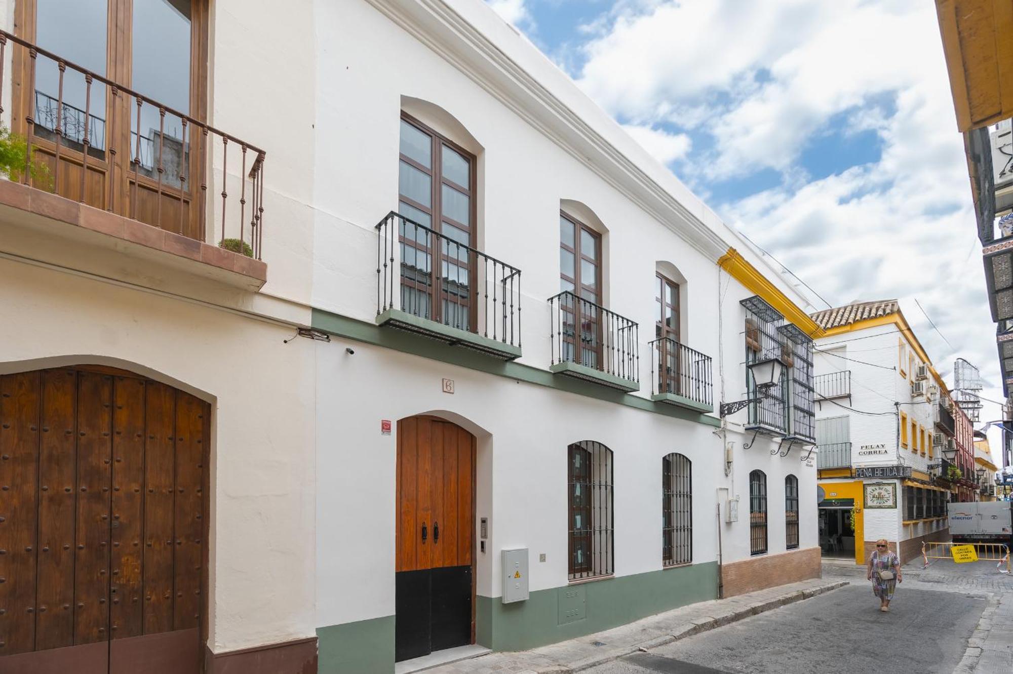 Anfitrion Triana 1 * Sevilla